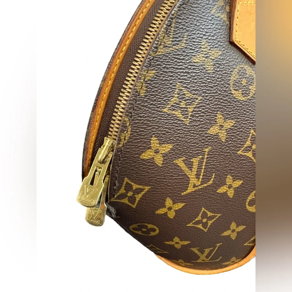 Louis Vuitton Ellipse PM Monogram Canvas  SD1012 MINT